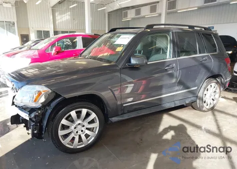 2010 Mercedes-Benz Glk 350 4Matic z USA, uszkodzony, nr VIN WDCGG8HB9AF347043